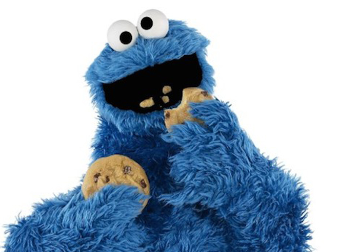 Cookie_monster_eating_cookies_700x493